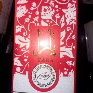 Yara Candy Perfume
